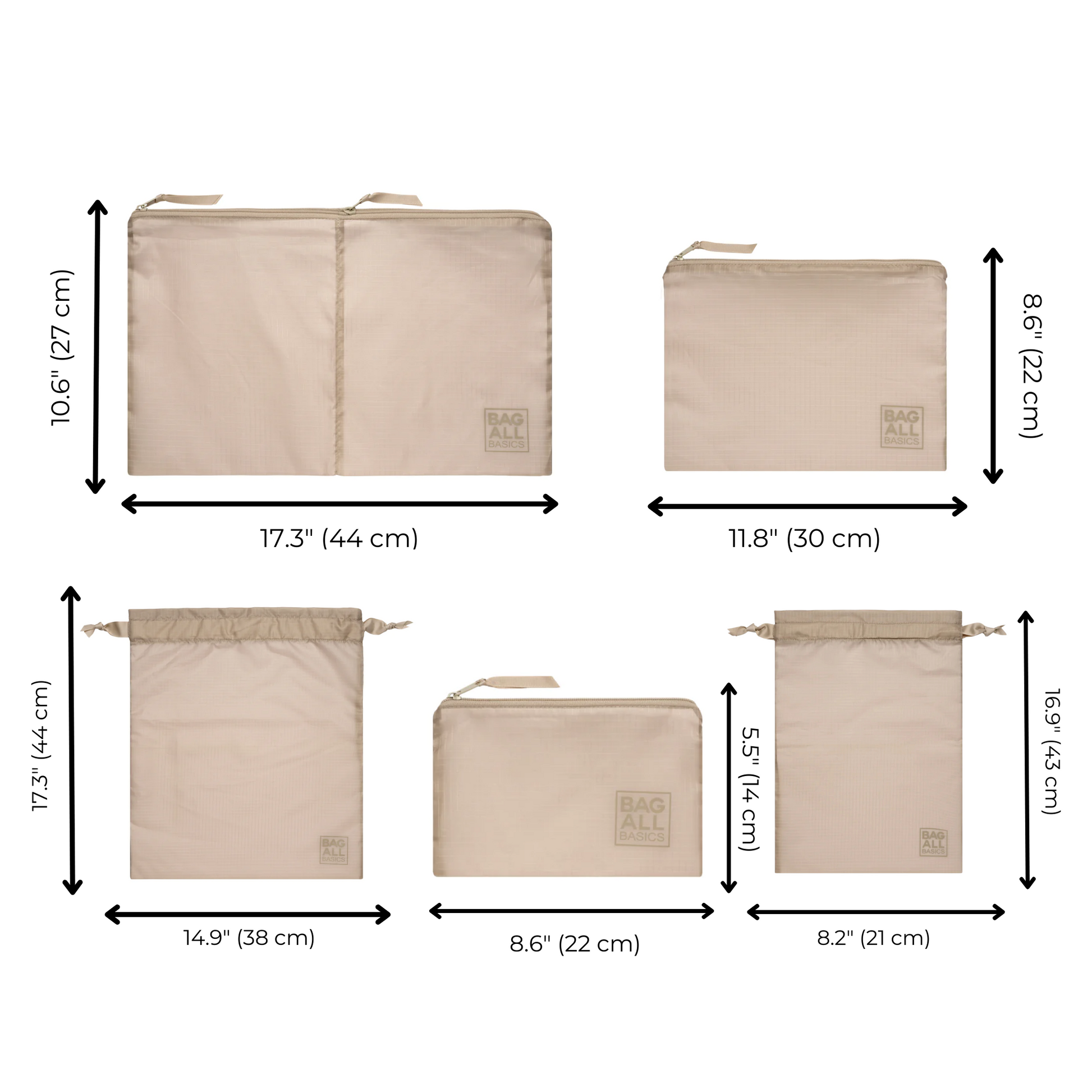 Bag-all Packing Bags Set in recycled nylon showing 5 taupe organizer bags of different sizes with measurements for travel and storage, featuring eco-friendly material from repurposed bottles