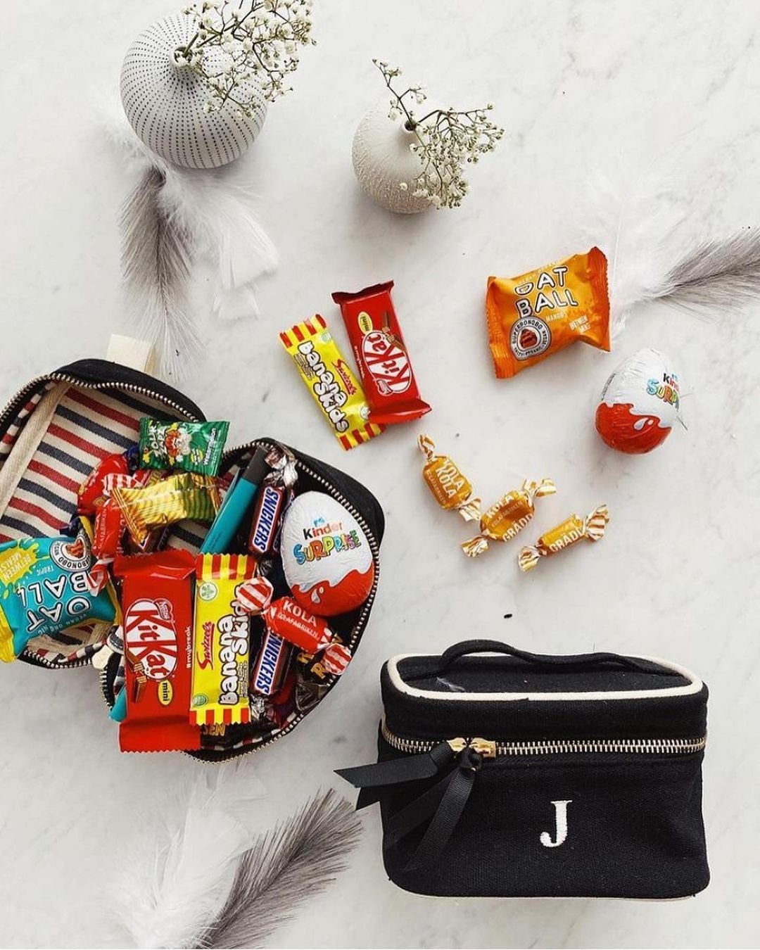 Sustainable Halloween Treats: Bag-all's Eco-Friendly Candy Bags for a Greener Celebration