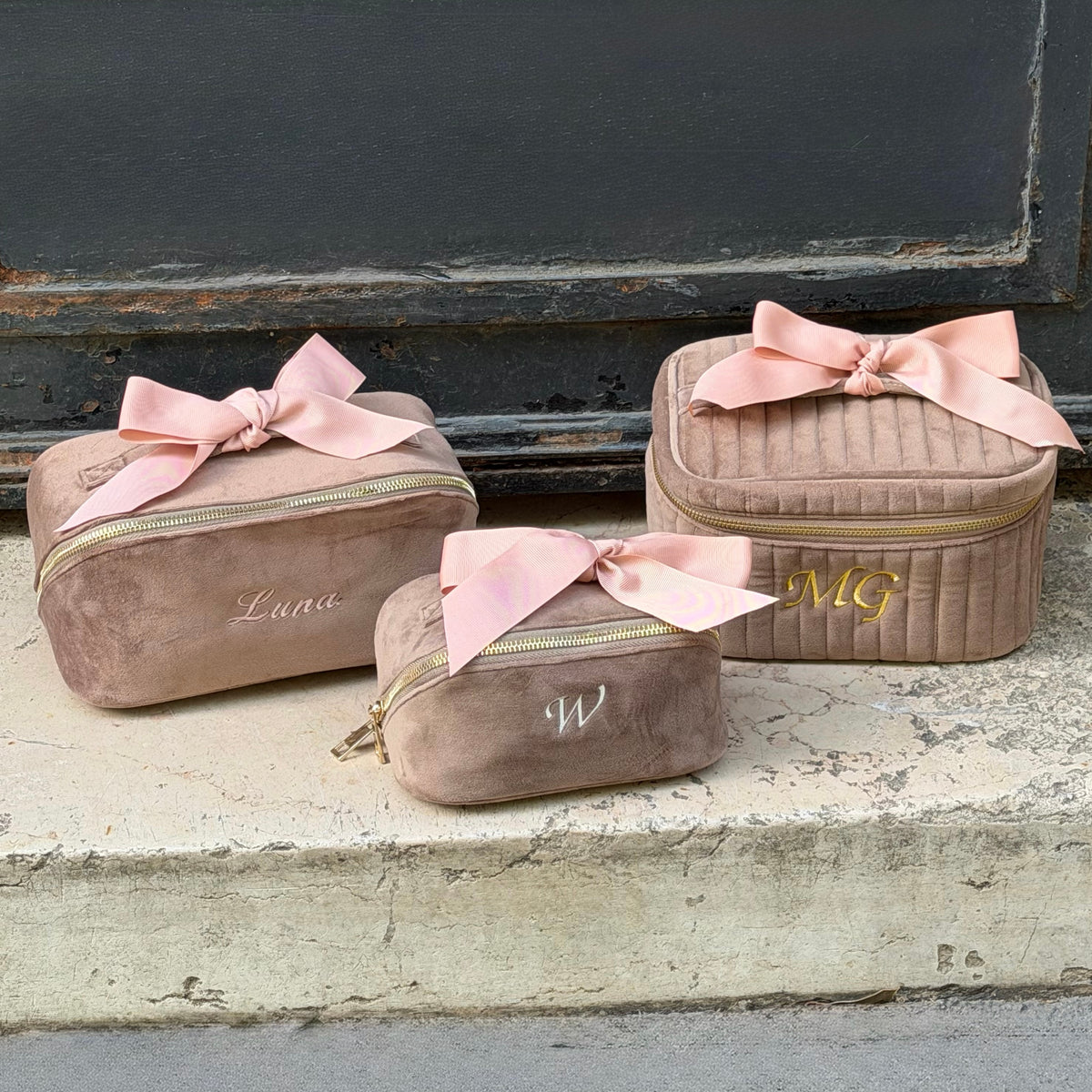 Accordion Box Makeup & Toiletry – Eco Velvet – Latte Taupe